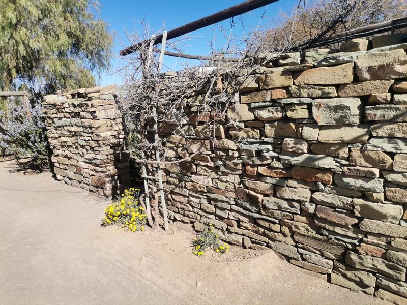 2 Bedroom Property for Sale in Fraserburg Northern Cape